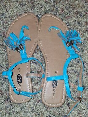Rue21 Turquoise Blue Fringe T-Strap Sandals